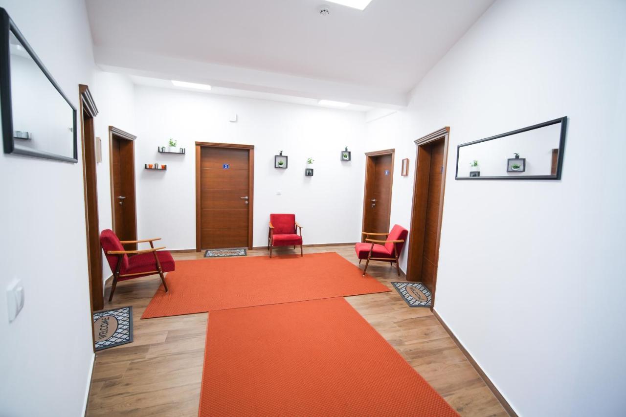 Prenociste Sole Aparthotel Vranje Exterior foto