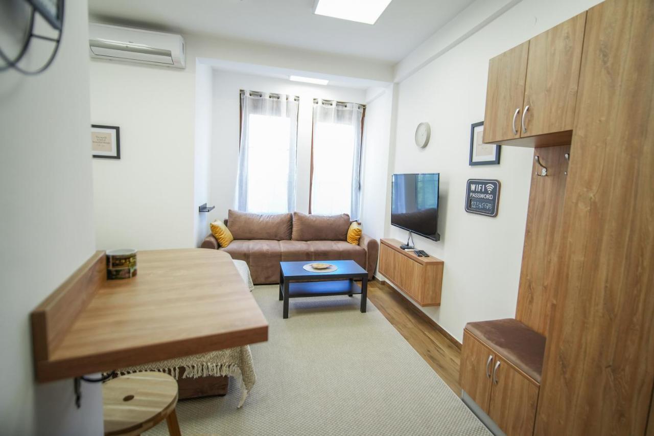 Prenociste Sole Aparthotel Vranje Exterior foto