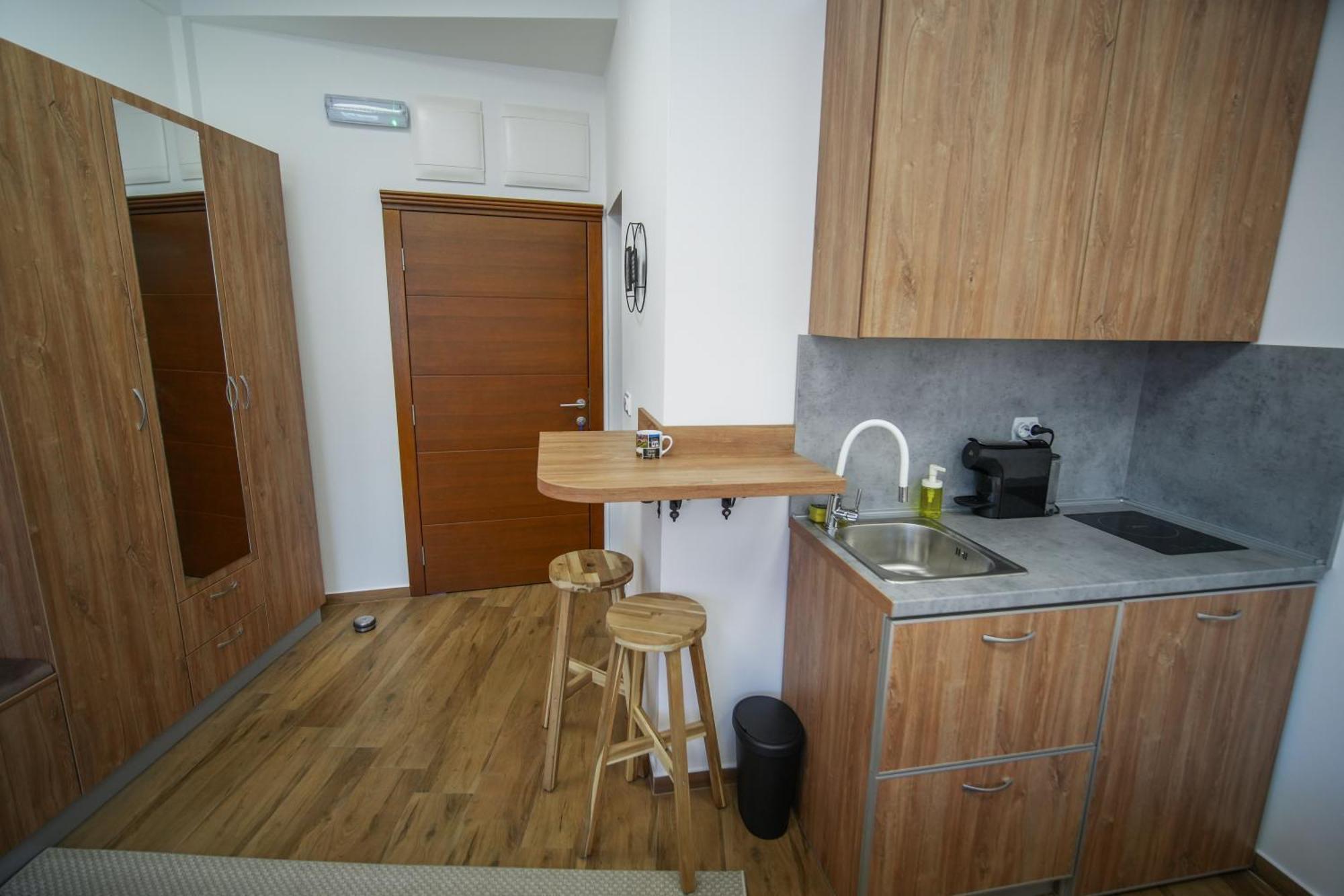 Prenociste Sole Aparthotel Vranje Exterior foto